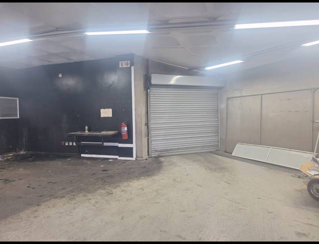 633M² WORKSHOP TO LET IN RIVERSIDE PARK